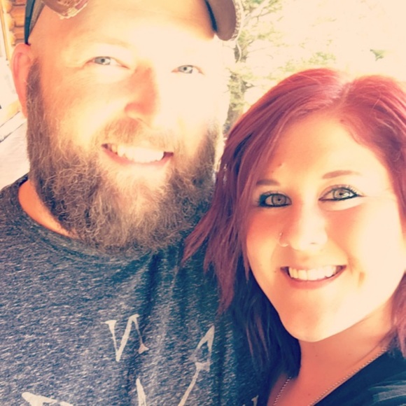 Meet your Posher, Bobbi - Picture 1 of 1